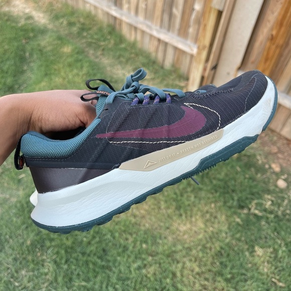 Nike Juniper Trail 2 Women's Trail Running Shoes Deep Jungle DM0821-003 SZ 7 - Picture 1 of 8
